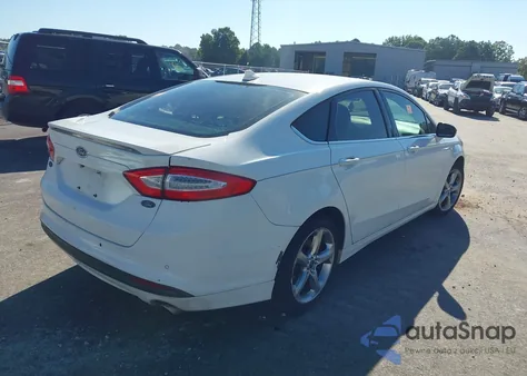 2013 Ford Fusion Se z USA, uszkodzony, nr VIN 3FA6P0HR1DR109877